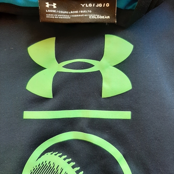 Boys Under Armour SIZE YLG Blue with Green Logo - Picture 3 of 5